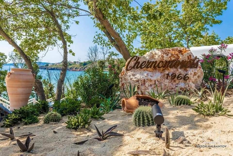 Captain'S Island Deluxe Chernomorets Dış mekan fotoğraf
